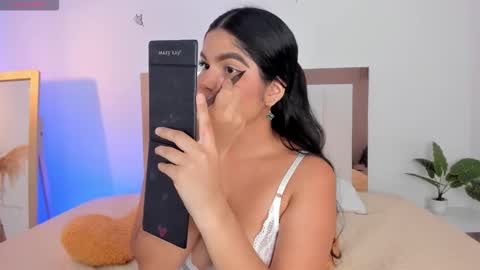   online show from January 17, 6:44 pm