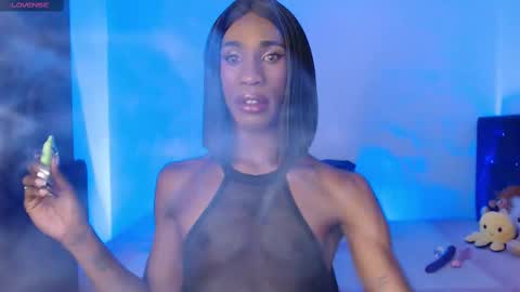 kendallgil_ online show from March 9, 1:04 am