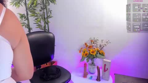Snapshot of kendalljay_ chatting on September 19, 9:26 pm Kendall online show from September 19, 9:26 pm