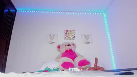 Kendall joy online show from December 10, 4:34 am