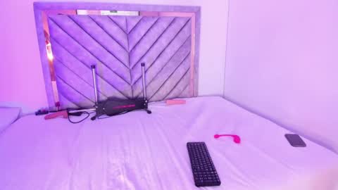 Kendall joy online show from February 9, 6:54 am