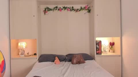 Snapshot of kendallrosse1 chatting on October 11, 12:15 pm Kendal online show from October 11, 12:15 pm