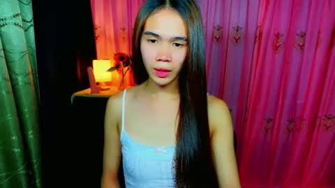 Kendall  online show from April 22, 9:55 am