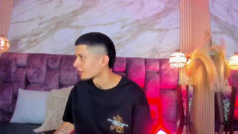 Kendall and Taylor online show from April 29, 2:59 am