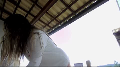 Snapshot of kendalltyler chatting on December 24, 9:39 am kendall online show from December 24, 9:39 am