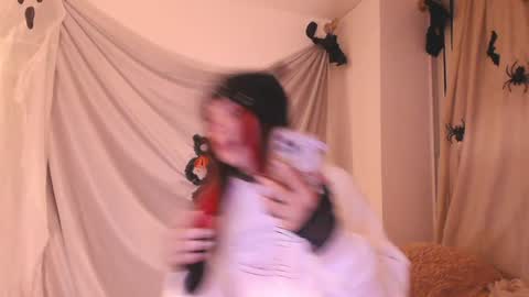 Snapshot of kendalltyler chatting on October 26, 12:27 am kendall online show from October 26, 12:27 am