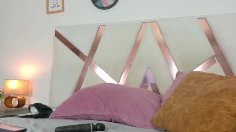   online show from February 28, 5:48 am