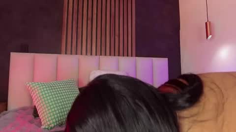   online show from September 14, 12:04 pm