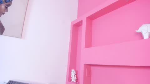 Kendal online show from September 14, 5:28 am