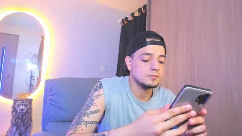 kendel_dimitri online show from January 6, 6:14 am