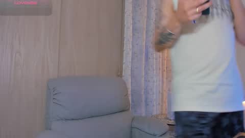 kendel_dimitri online show from November 19, 2:44 am