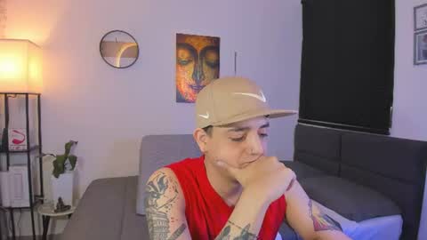 kendel_dimitri online show from July 15, 5:02 am