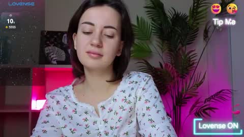 kendlsmith online show from April 18, 2:43 pm