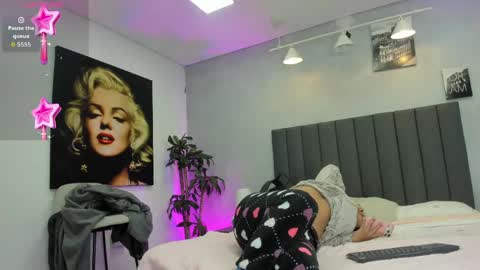 Kendra London online show from April 22, 9:44 am