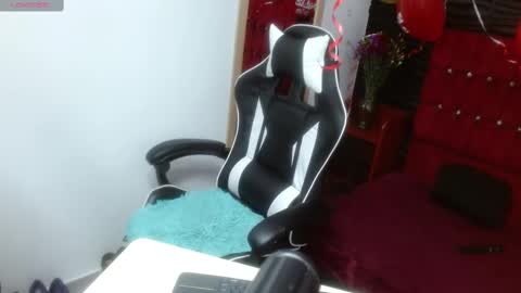 Snapshot of kendra_lust_69 chatting on March 12, 4:51 am kendra_lust_69 online show from March 12, 4:51 am