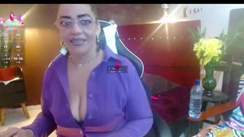 Snapshot of kendra_lust_69 chatting on October 5, 9:24 pm kendra_lust_69 online show from October 5, 9:24 pm