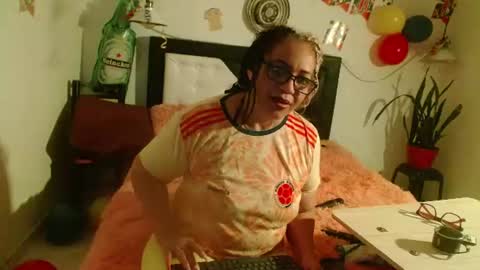Snapshot of kendra_lust_69 chatting on June 12, 4:11 am kendra_lust_69 online show from June 12, 4:11 am