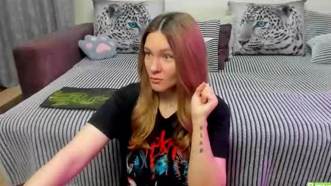 Kendra online show from March 26, 11:32 pm