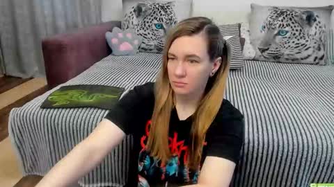 Kendra online show from April 17, 11:52 pm