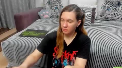 Kendra online show from April 22, 11:28 pm