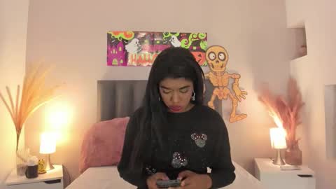 kendrachavez_ online show from October 13, 3:17 am