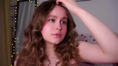 Kira online show from April 8, 10:21 pm