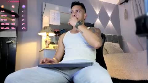 Snapshot of kenfenty chatting on July 3, 2:07 am Chriss Morales online show from July 3, 2:07 am