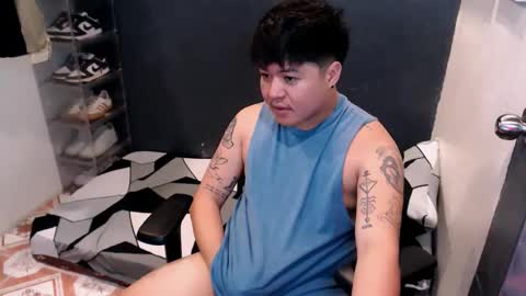 Snapshot of kenhotline911 chatting on March 7, 2:56 pm ken online show from March 7, 2:56 pm