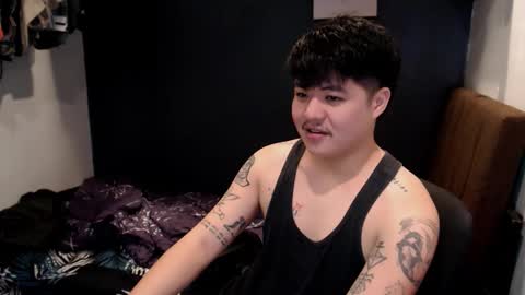 Snapshot of kenhotline911 chatting on November 14, 5:22 pm ken online show from November 14, 5:22 pm