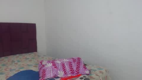 kenia_nihiara online show from June 7, 10:13 pm