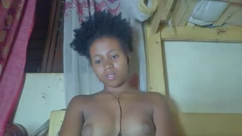 Snapshot of kenilange chatting on November 30, 5:11 am kenilange online show from November 30, 5:11 am