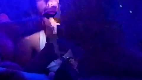 Snapshot of kenkenkenily chatting on December 5, 9:40 am kenkenkenily online show from December 5, 9:40 am