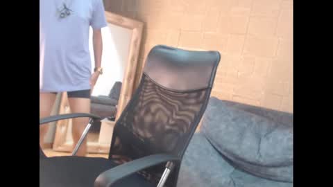 kenn_boy_ online show from January 27, 6:09 pm