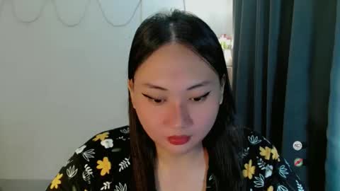 kennaxx69 online show from April 21, 10:45 pm