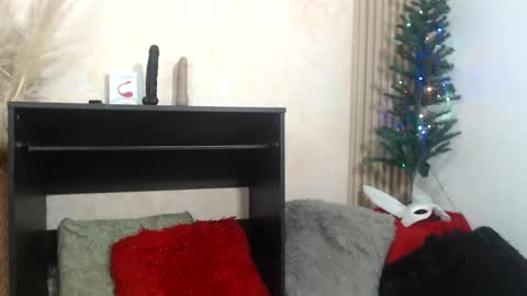 kennethcodyy online show from December 20, 11:06 am