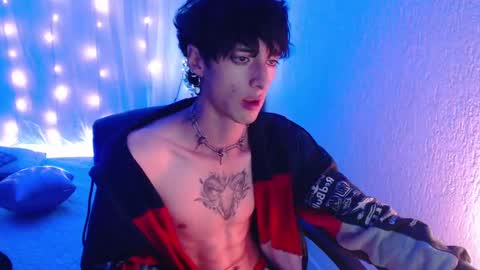 kenny online show from December 21, 7:27 pm