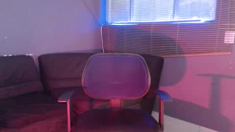 kenny online show from February 4, 4:02 pm