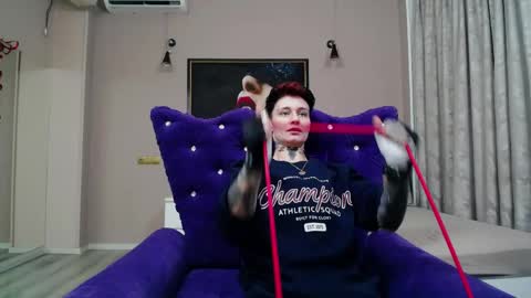 kennyvibe online show from April 8, 3:45 pm