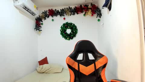 kenshi_roa online show from February 9, 8:35 pm