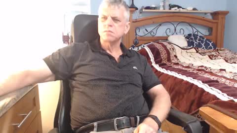 kent_ham online show from March 1, 1:43 am