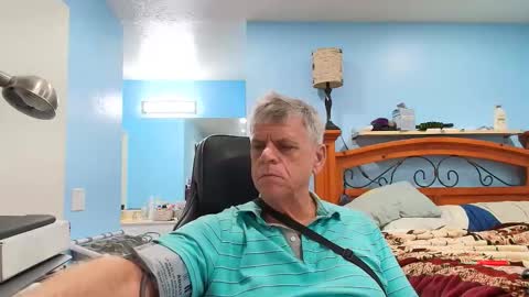 Snapshot of kent_ham chatting on March 12, 10:38 pm kent_ham online show from March 12, 10:38 pm