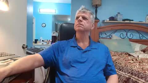 Snapshot of kent_ham chatting on April 10, 1:11 am kent_ham online show from April 10, 1:11 am