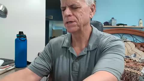 Snapshot of kent_ham chatting on April 10, 11:20 pm kent_ham online show from April 10, 11:20 pm