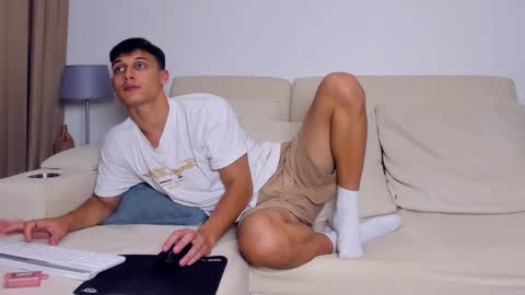 Peter     online show from February 19, 5:49 pm