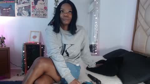 Snapshot of kenya_agux chatting on December 15, 11:12 am CHOQUITO online show from December 15, 11:12 am