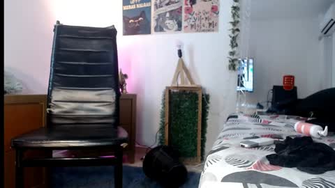 Snapshot of kenya_agux chatting on December 31, 1:19 pm CHOQUITO online show from December 31, 1:19 pm