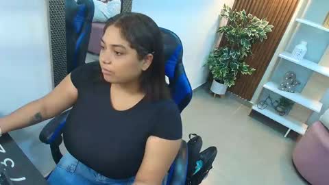 Kenya Buhle online show from October 2, 11:06 am