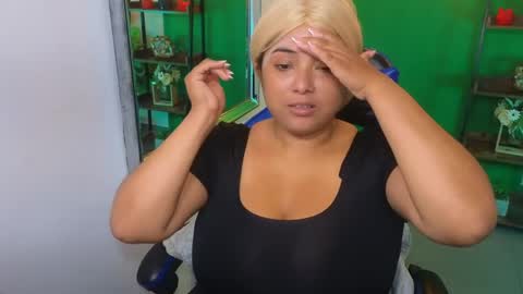 Kenya Buhle online show from March 17, 3:26 pm