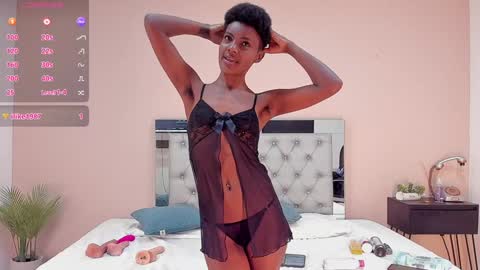 Snapshot of kenya_stone_ chatting on January 15, 8:26 pm kenya online show from January 15, 8:26 pm