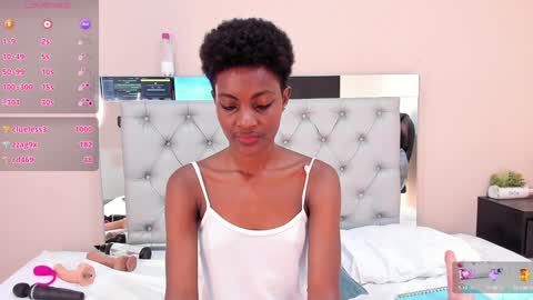 Snapshot of kenya_stone_ chatting on January 30, 2:16 am kenya online show from January 30, 2:16 am